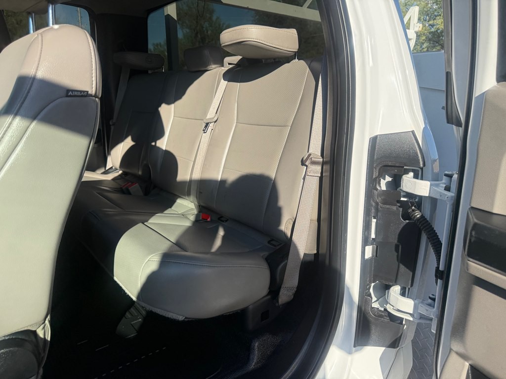 2018 Ford F-350 Image 8