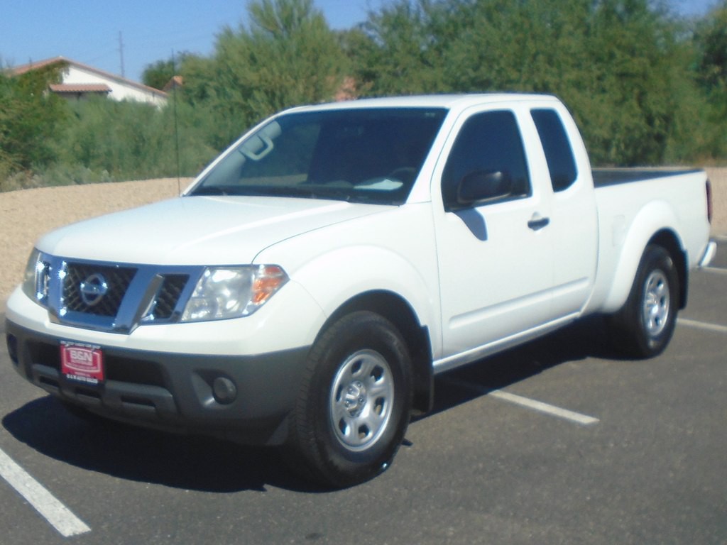 2020 Nissan Frontier Image 16