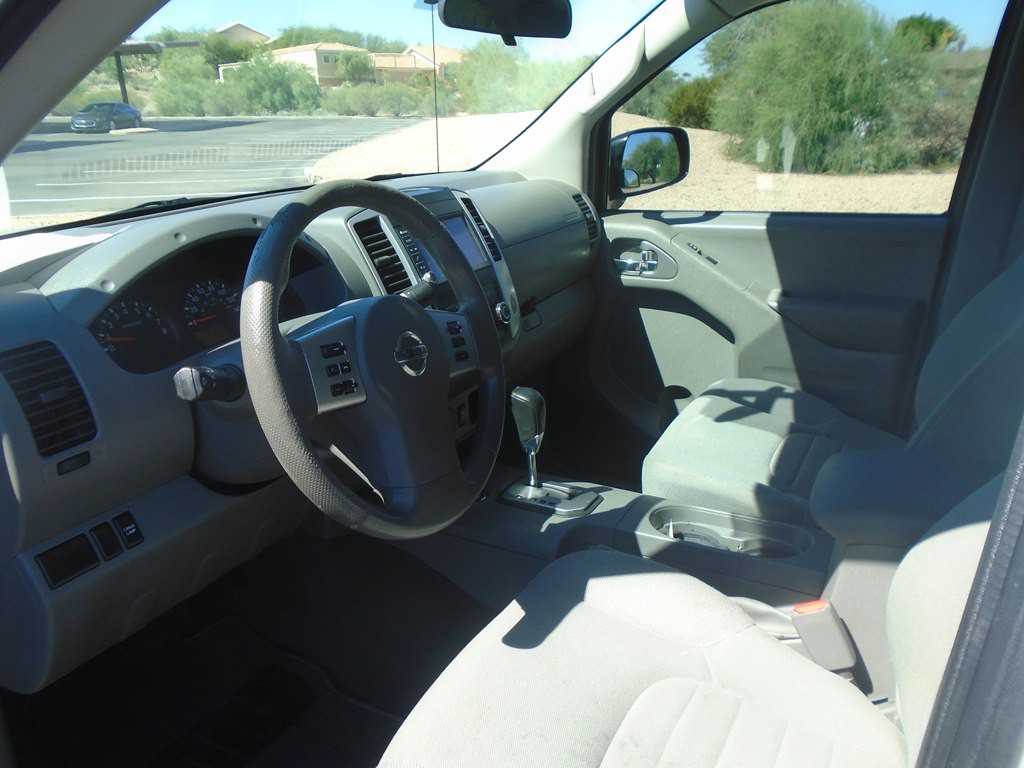 2020 Nissan Frontier Image 27