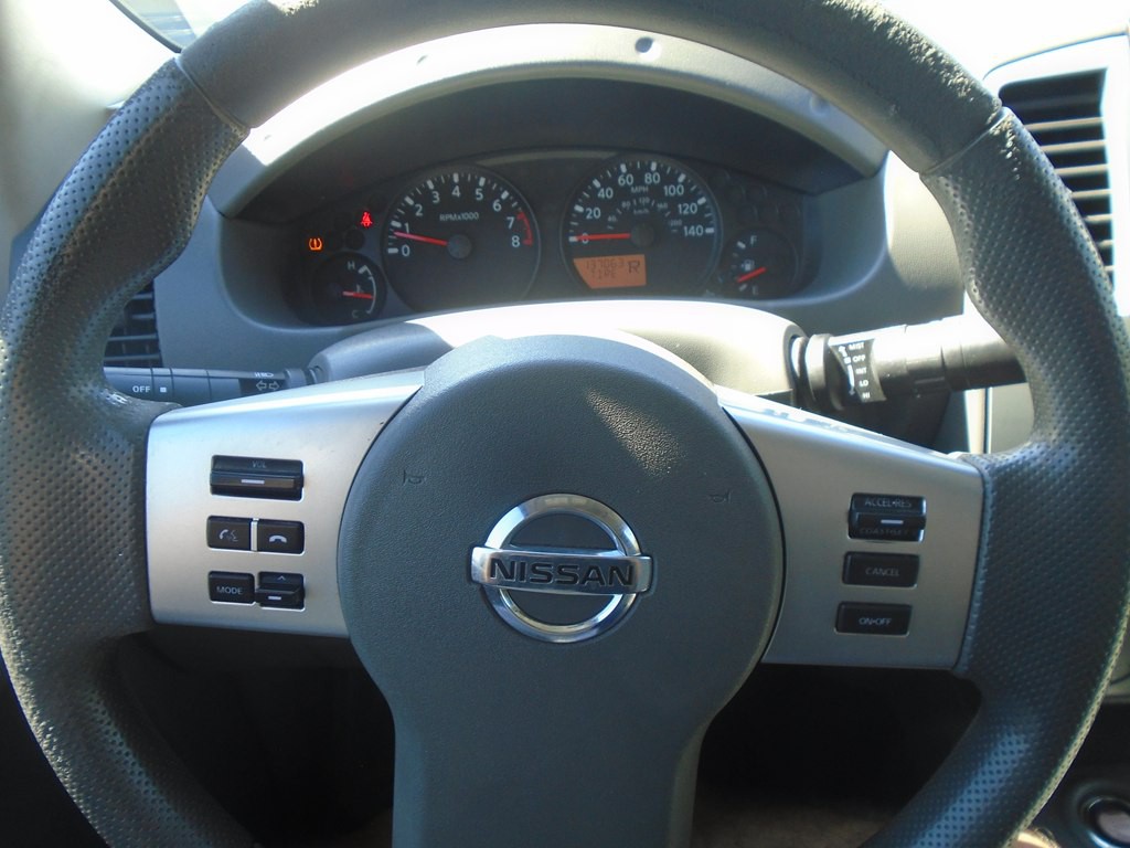 2020 Nissan Frontier Image 30