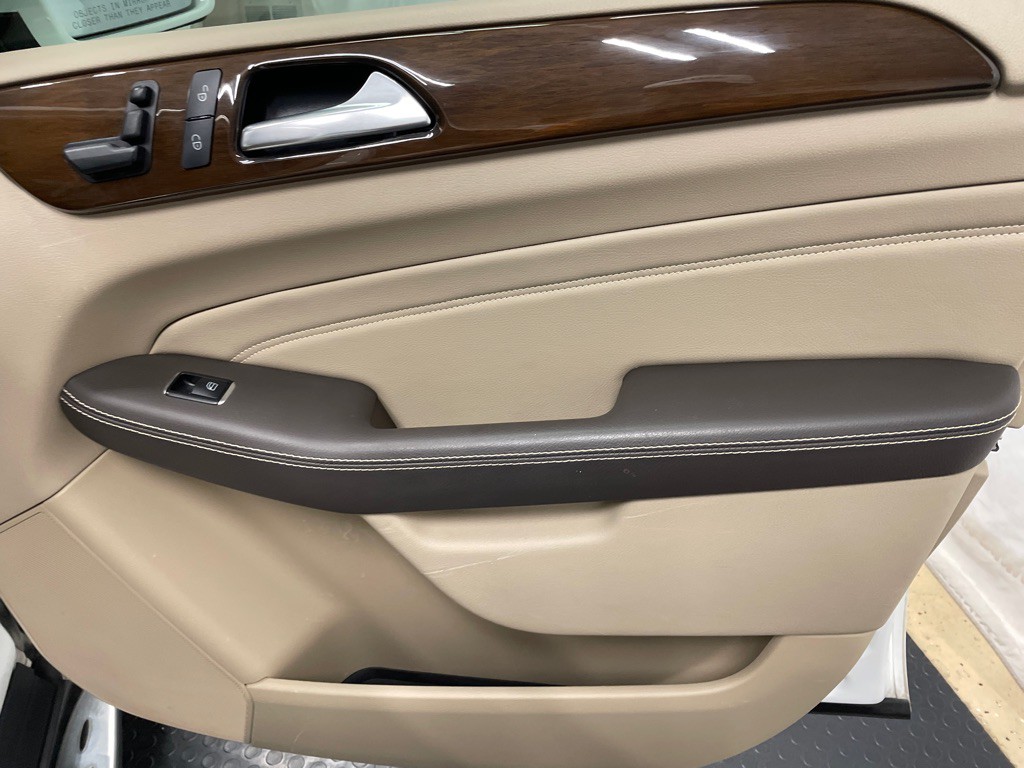 2015 Mercedes-Benz M-Class Image 19