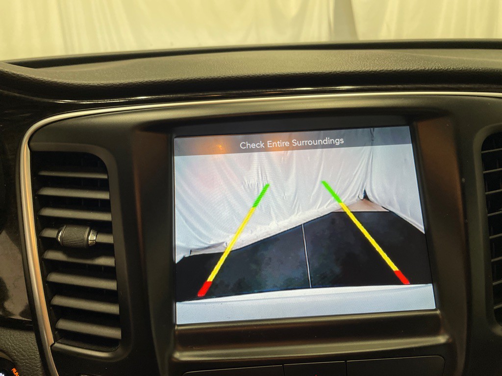 2016 Chrysler 200 Image 27