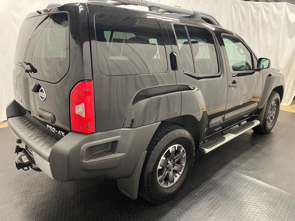 2015 Nissan Xterra Image 4