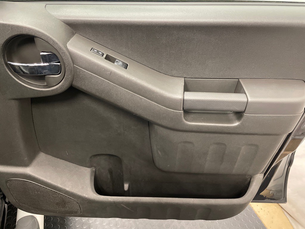 2015 Nissan Xterra Image 19