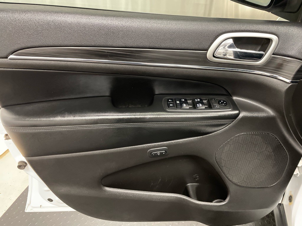2019 Jeep Grand Cherokee Image 11