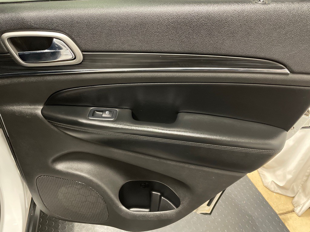 2019 Jeep Grand Cherokee Image 23
