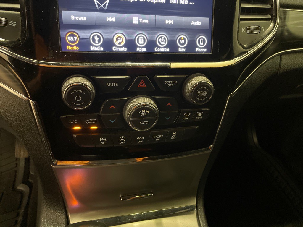 2019 Jeep Grand Cherokee Image 29