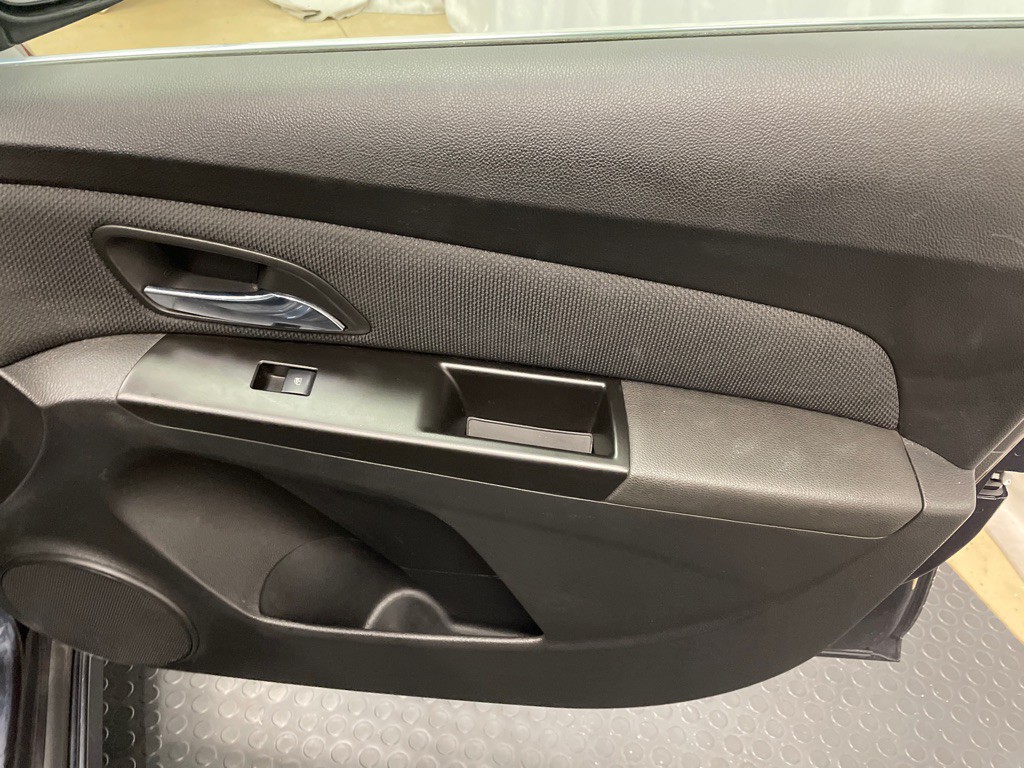 2014 Chevrolet Cruze Image 19