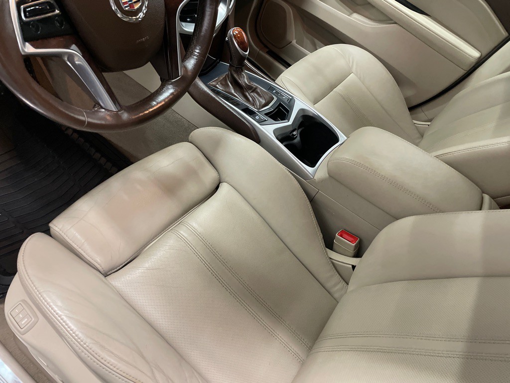 2015 Cadillac SRX Image 10