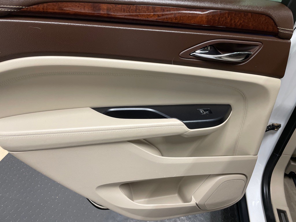 2015 Cadillac SRX Image 15