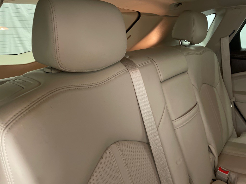 2015 Cadillac SRX Image 21