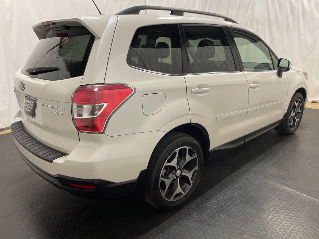 2015 Subaru Forester Image 4