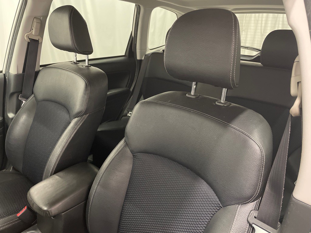2015 Subaru Forester Image 9