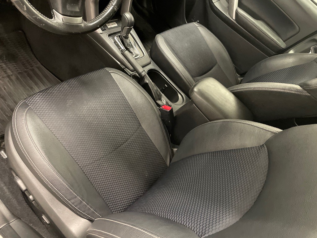 2015 Subaru Forester Image 10