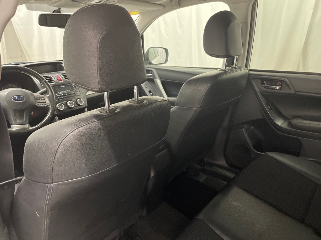 2015 Subaru Forester Image 14
