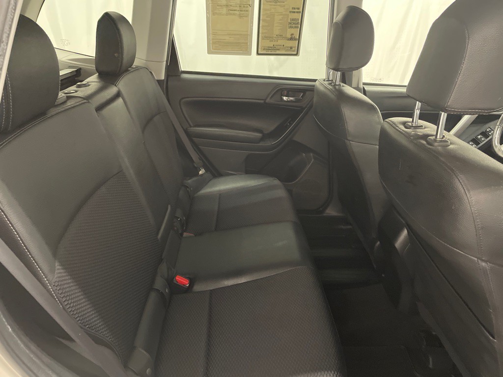 2015 Subaru Forester Image 20