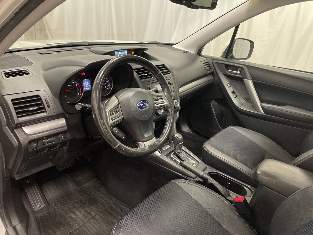 2015 Subaru Forester Image 35
