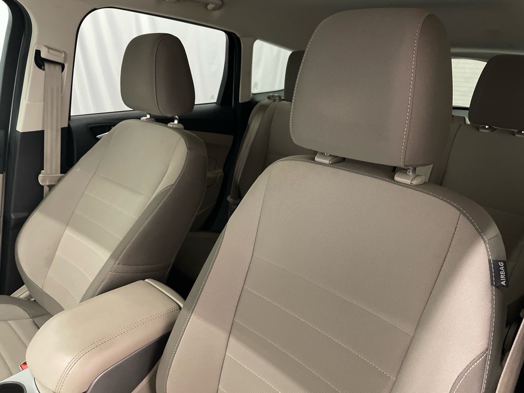 2016 Ford Escape Image 9