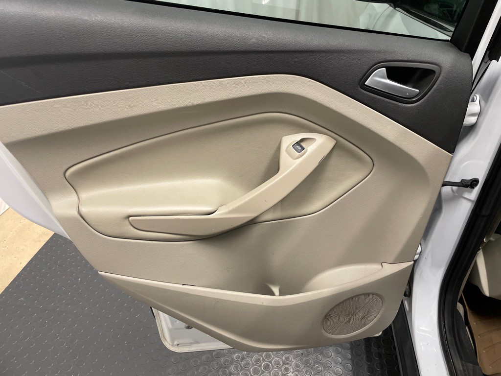 2016 Ford Escape Image 15