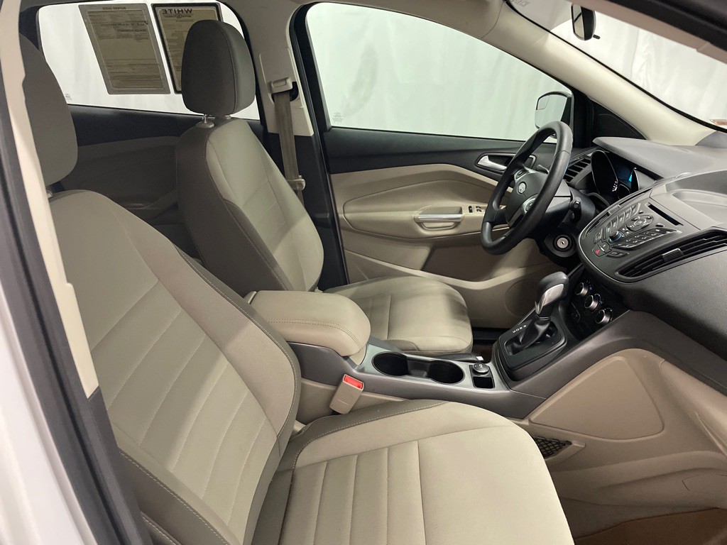 2016 Ford Escape Image 16