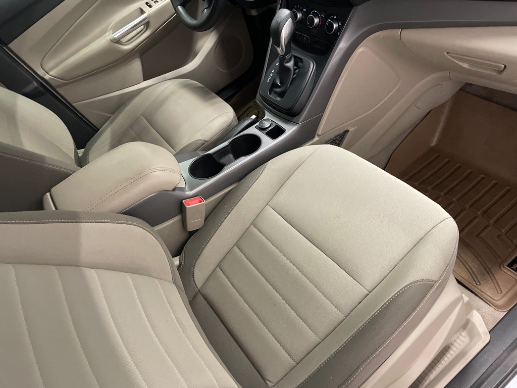 2016 Ford Escape Image 18