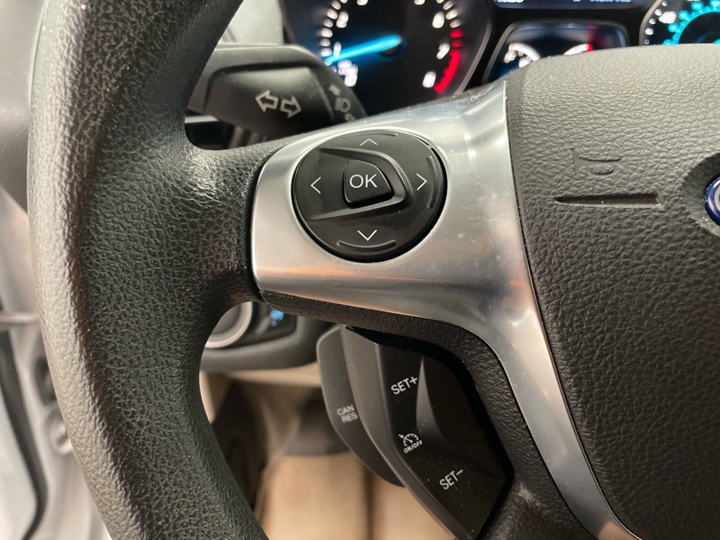 2016 Ford Escape Image 32
