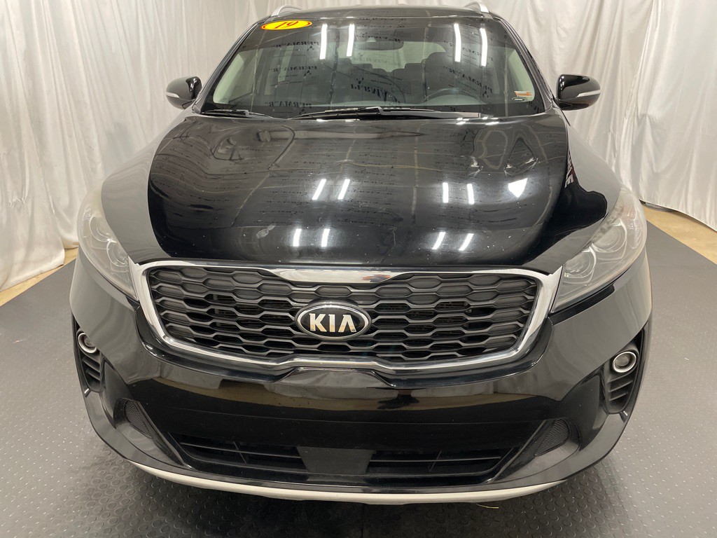 2019 Kia Sorento Image 2