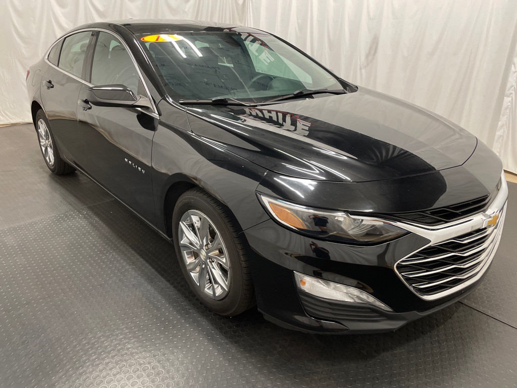 2019 Chevrolet Malibu Image 3