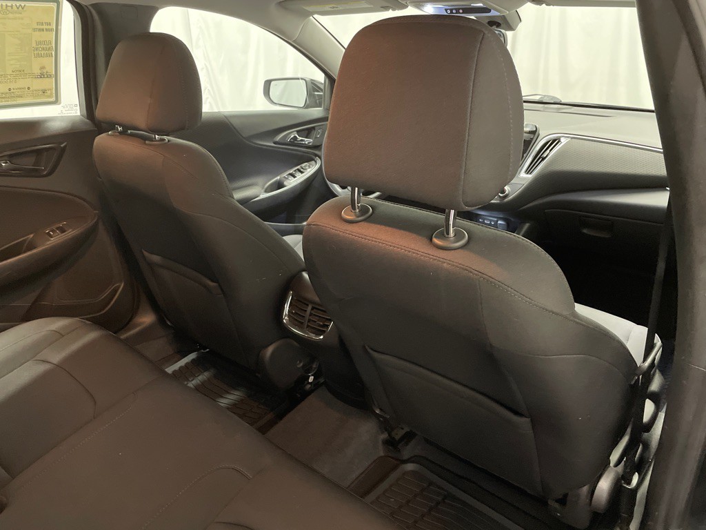 2019 Chevrolet Malibu Image 22
