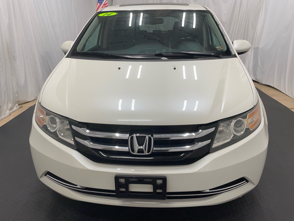 2014 Honda Odyssey Image 2