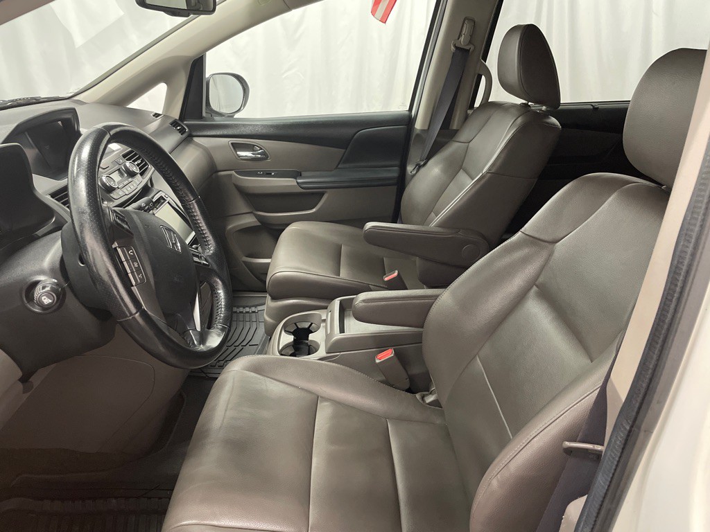 2014 Honda Odyssey Image 8