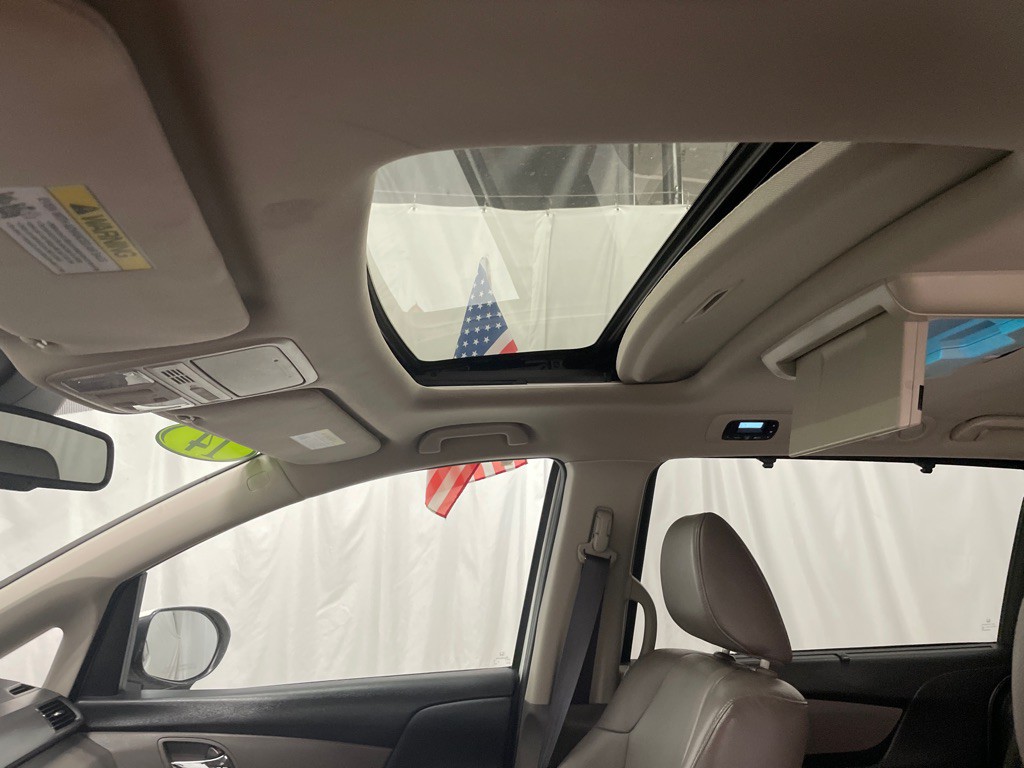 2014 Honda Odyssey Image 25