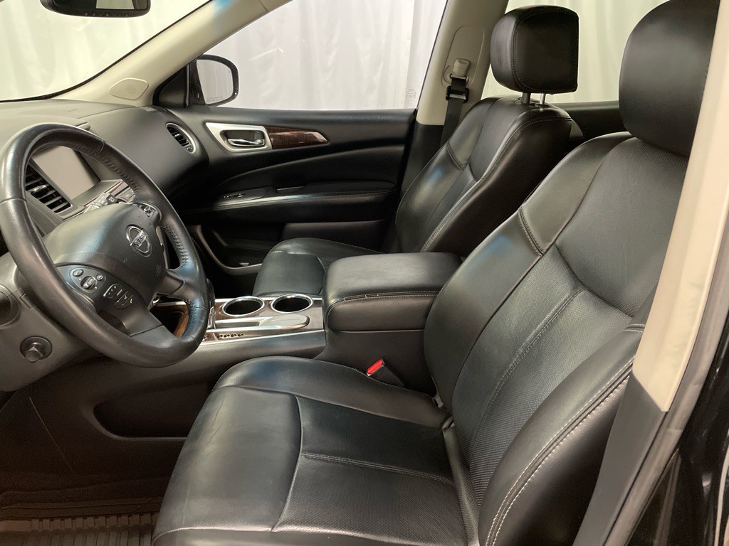 2014 Nissan Pathfinder Image 8