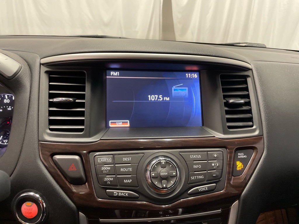 2014 Nissan Pathfinder Image 28
