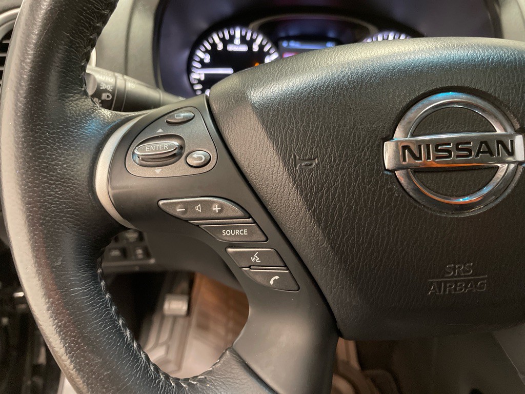 2014 Nissan Pathfinder Image 32