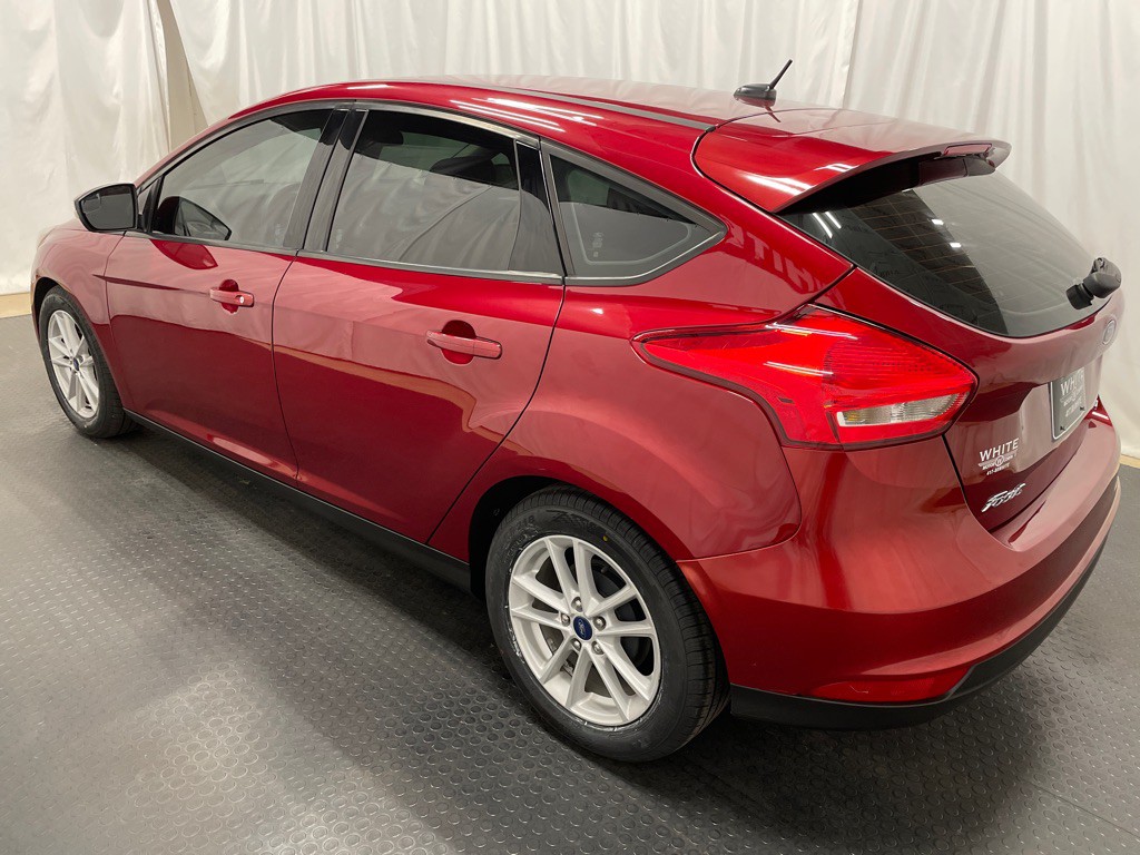 2017 Ford Focus Image 6