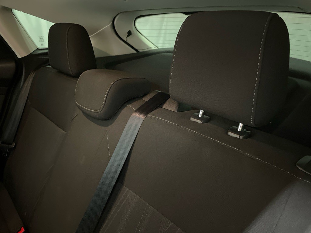 2017 Ford Focus Image 13