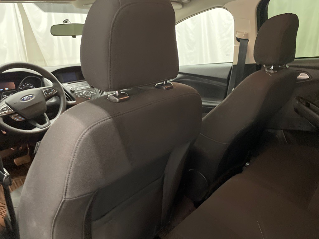 2017 Ford Focus Image 14