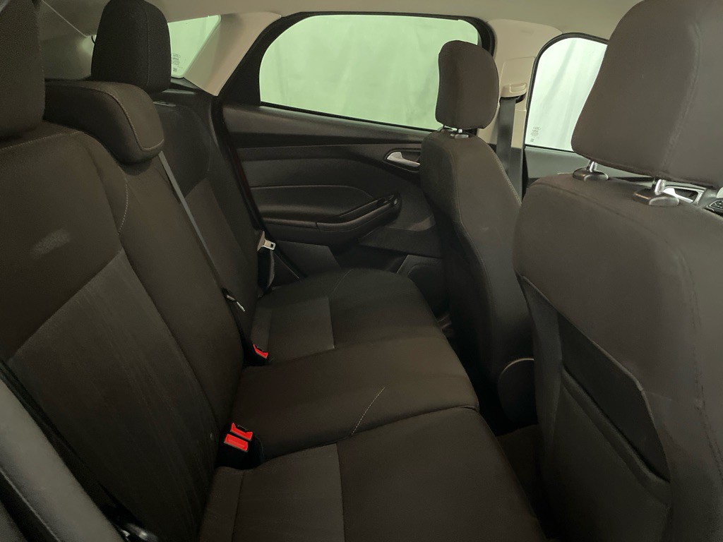 2017 Ford Focus Image 20