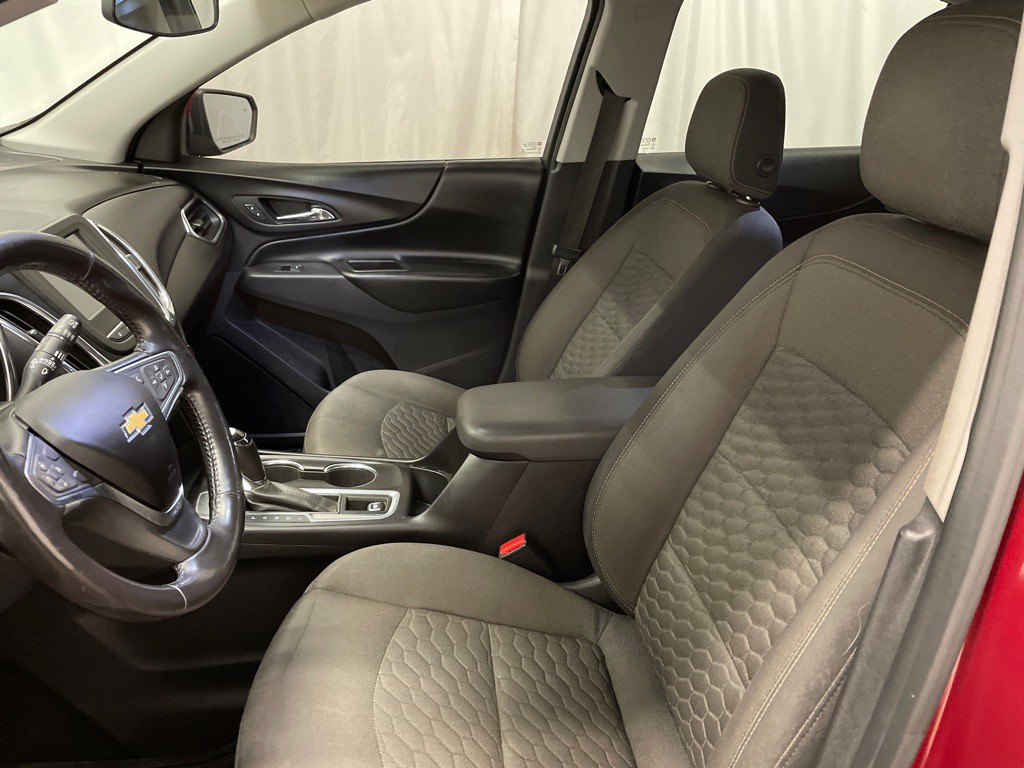 2018 Chevrolet Equinox Image 8