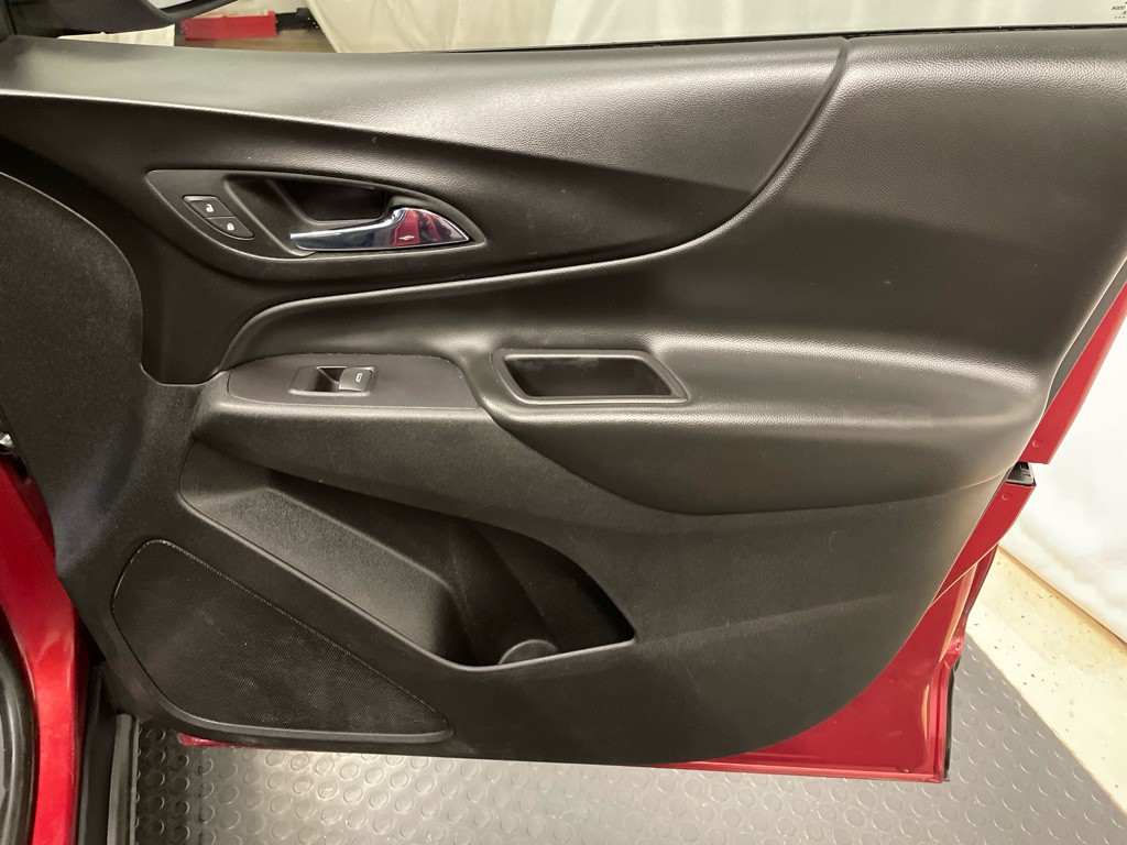 2018 Chevrolet Equinox Image 19
