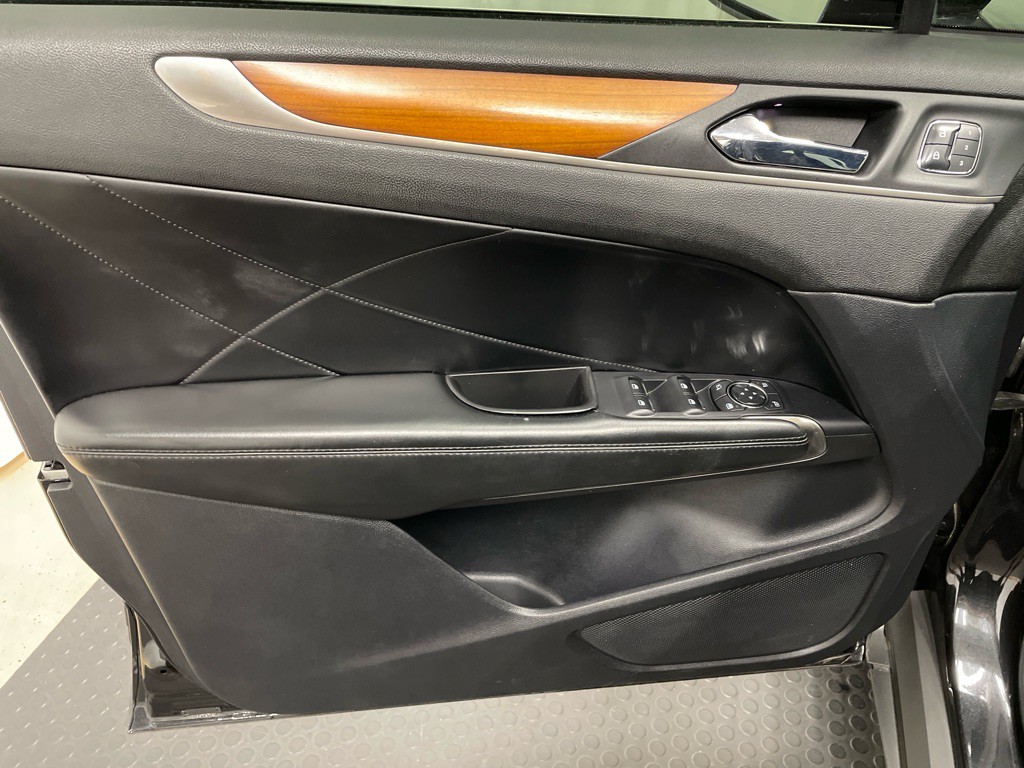 2015 Lincoln MKC Image 11