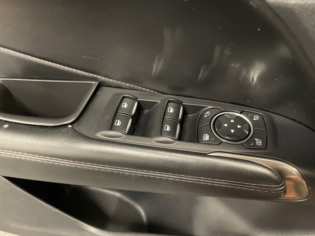 2015 Lincoln MKC Image 34