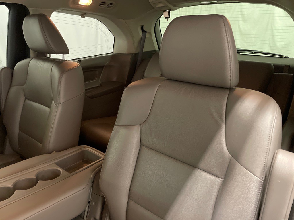 2012 Honda Odyssey Image 12