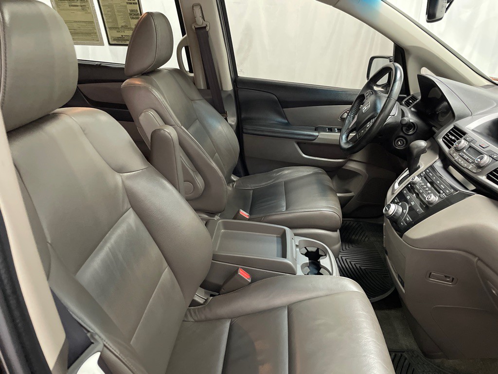2012 Honda Odyssey Image 14