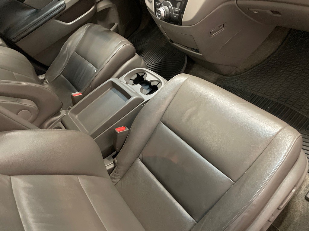 2012 Honda Odyssey Image 16