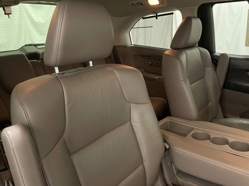 2012 Honda Odyssey Image 19