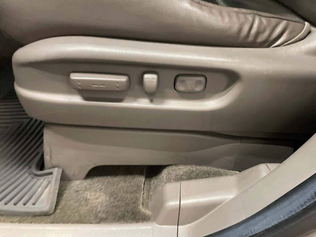 2012 Honda Odyssey Image 36