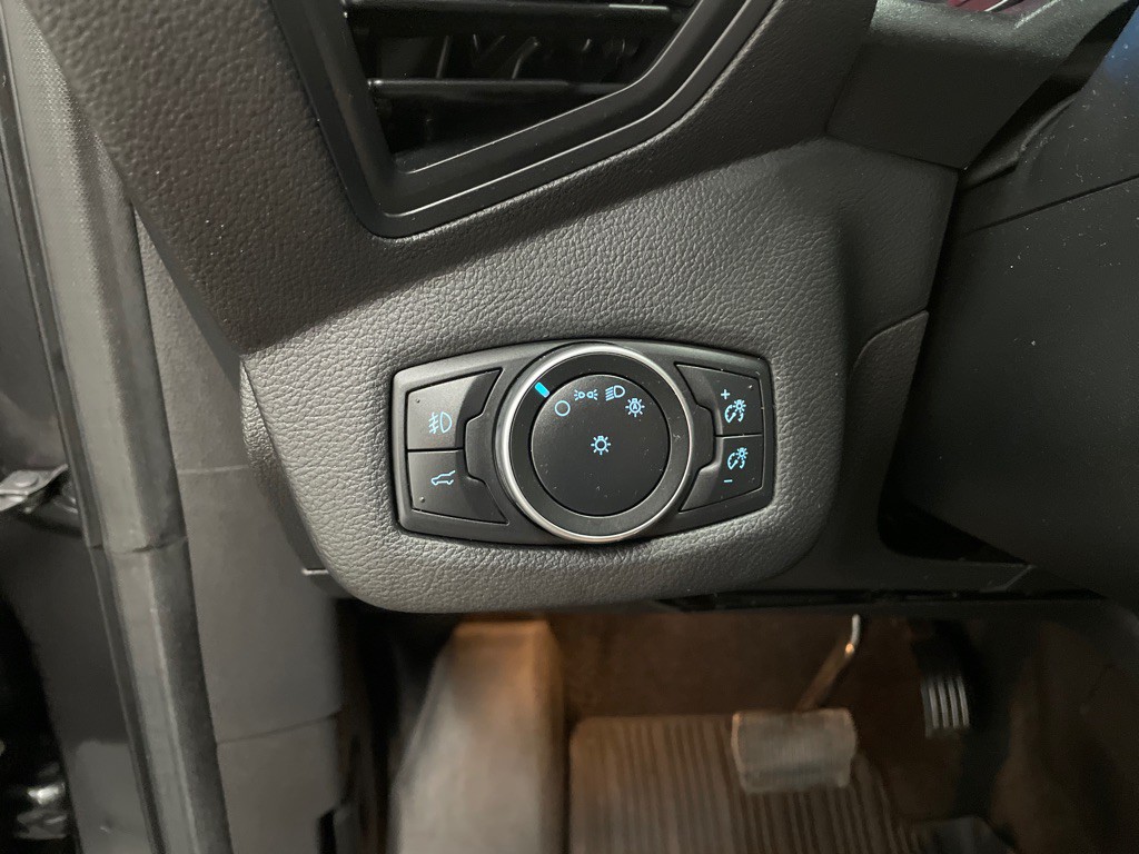 2018 Ford Escape Image 32