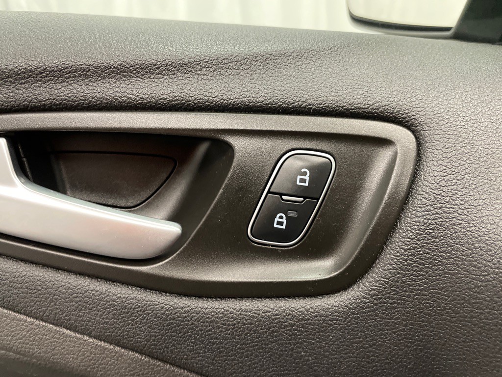 2018 Ford Escape Image 33